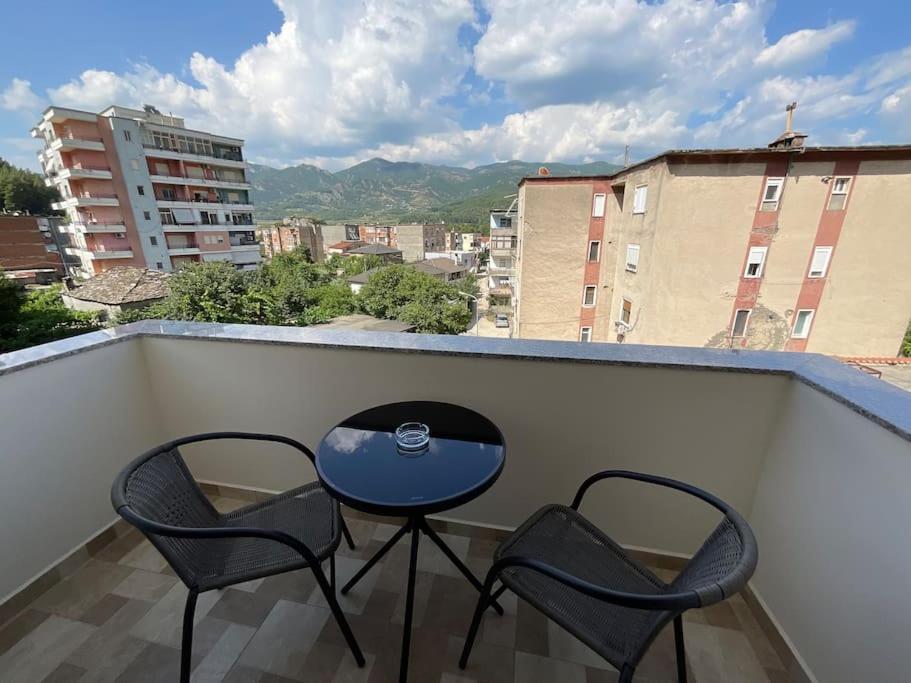 Spring Apartment In Përmet מראה חיצוני תמונה