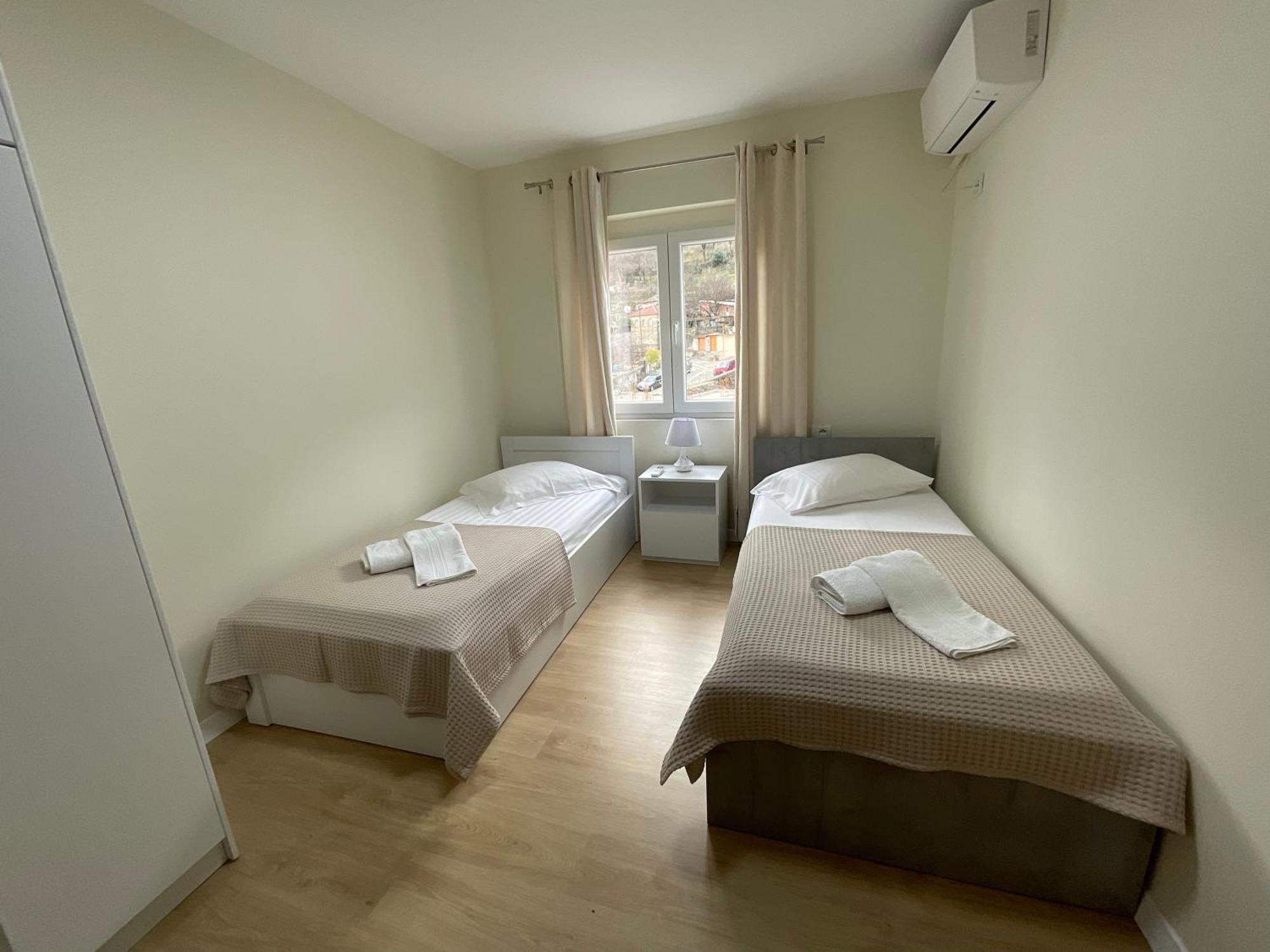 Spring Apartment In Përmet מראה חיצוני תמונה